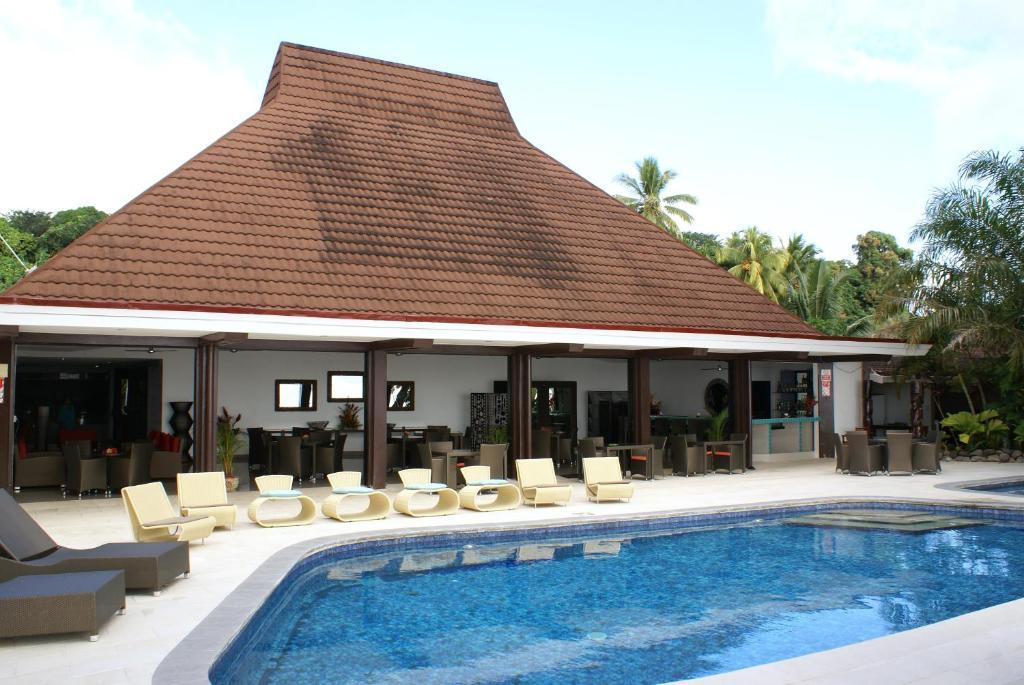 Garden Island Resort Waiyevo Екстер'єр фото