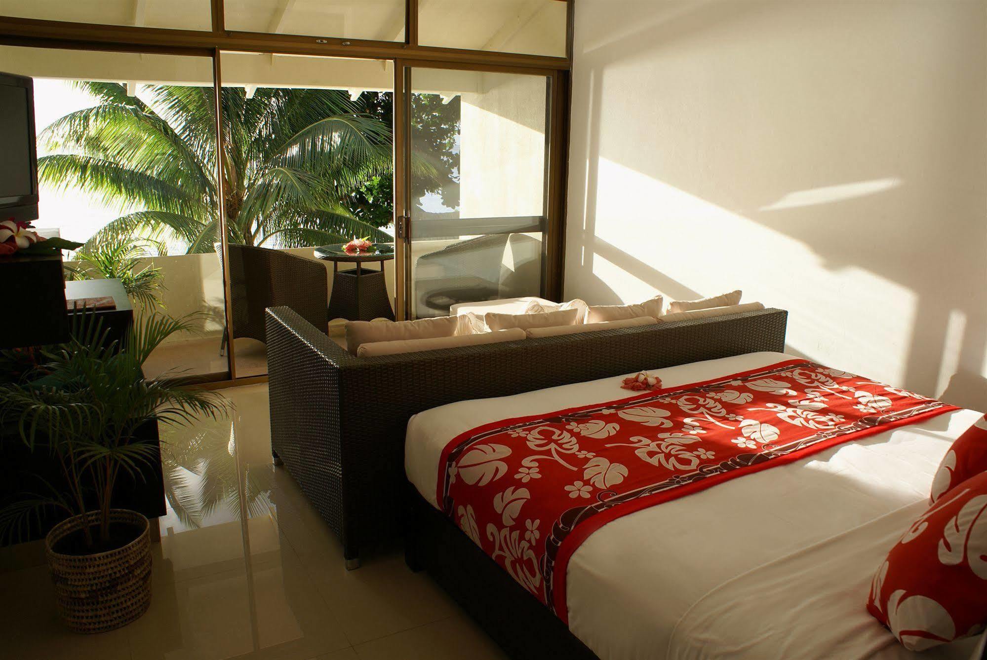 Garden Island Resort Waiyevo Екстер'єр фото