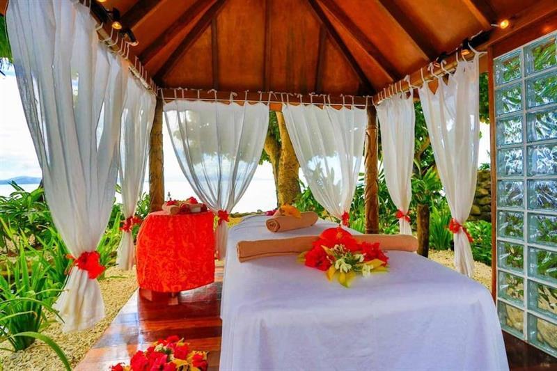 Garden Island Resort Waiyevo Екстер'єр фото
